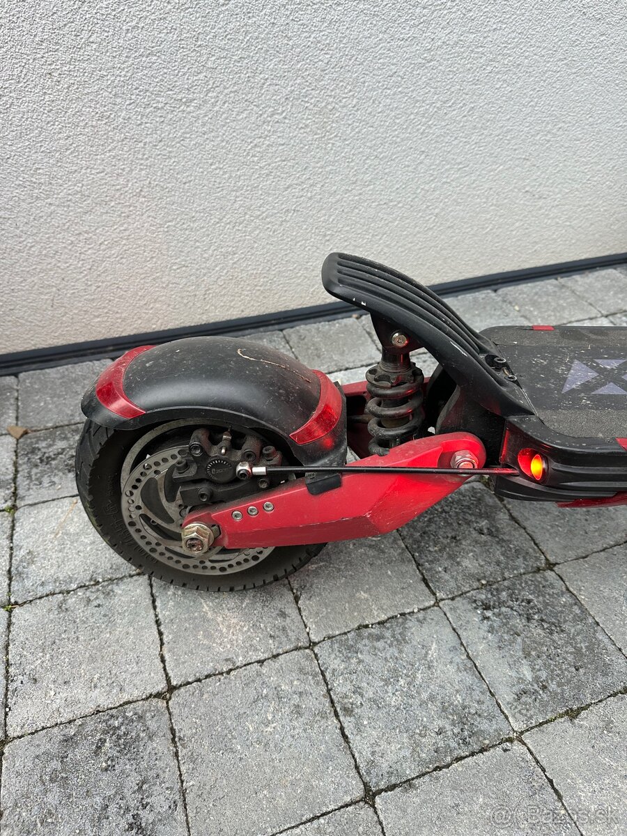 ZERO 10X – výkonná elektrická kolobežka, 52V - 7