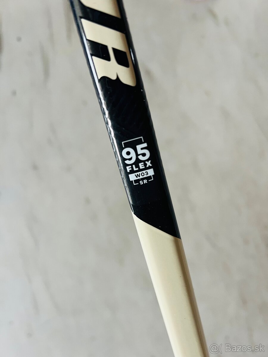 Predám hokejku Warrior Alpha LX3T SR nová - 7