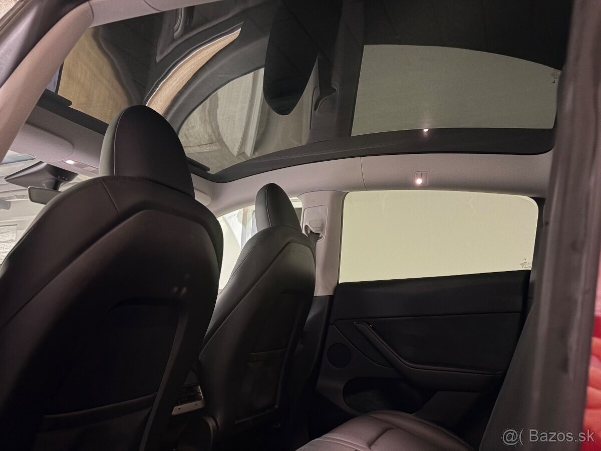 Tesla Model Y AWD LONG RANGE DUAL MOTOR (4x4) - 7