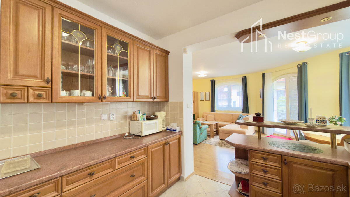 Predaj 6-izbového rodinného domu s wellnessom v Starej Turej - 7