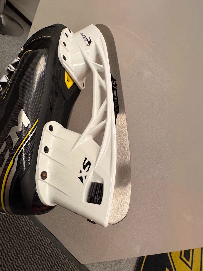 BRUSLE CCM TACKS 9380 vel. 43/8D - 7