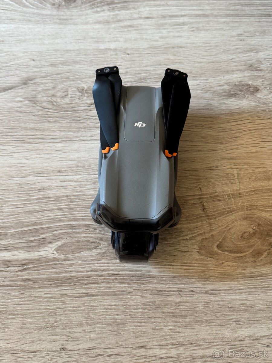 DJI Air 3 Fly More Combo + FCC - 7