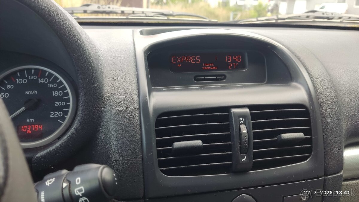 Renault Clio 2 1.2 16V - 7
