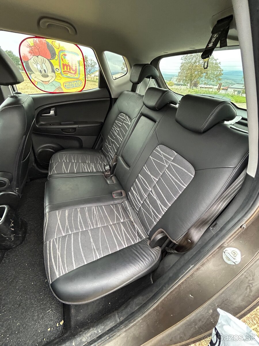 Kia Venga, 1.4crdi, Gold, 1.majitel, kúpené na Slovensku - 7