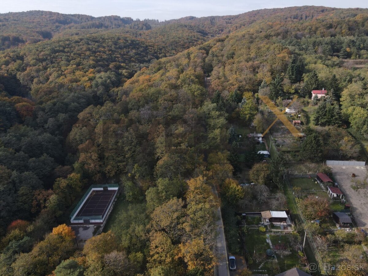 Na predaj rekreačné bývanie pod lesom - Rača, Pekná cesta - 7