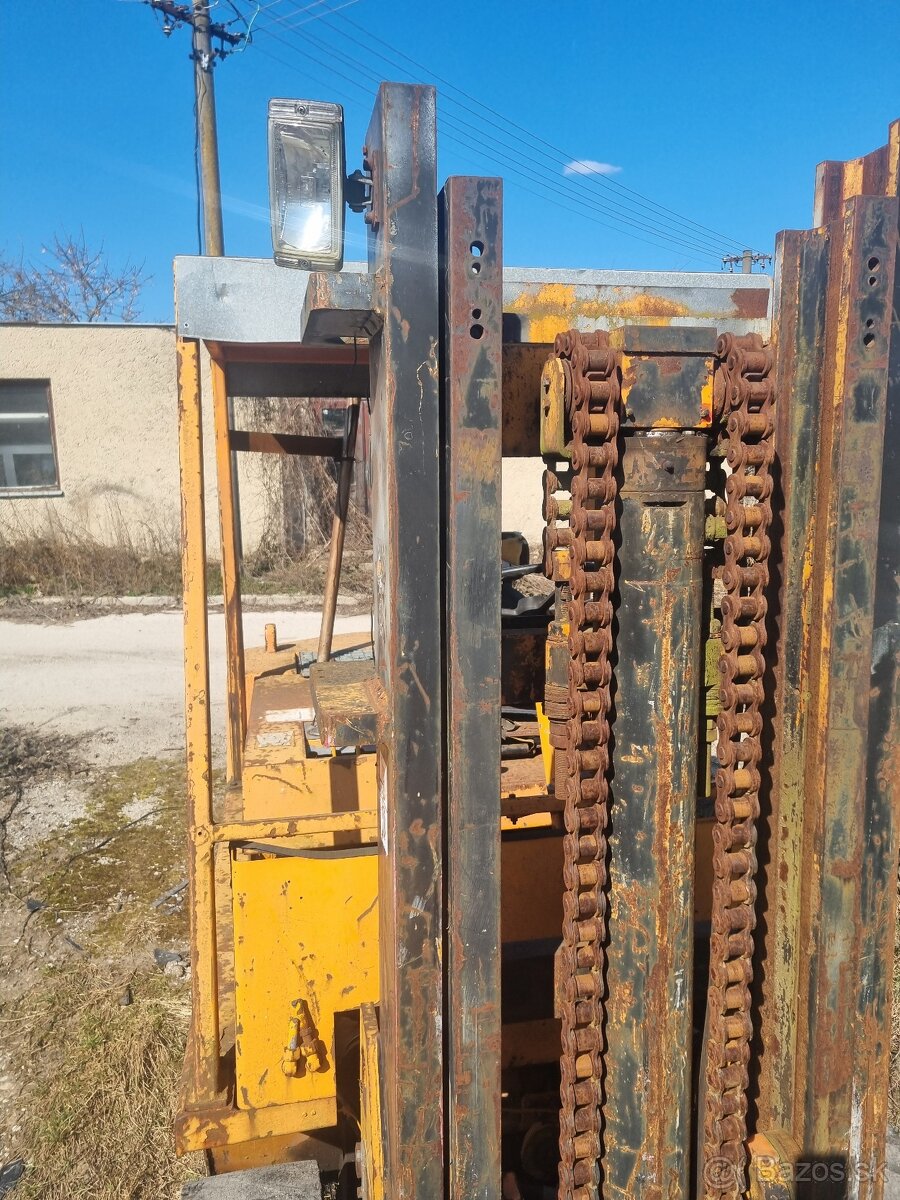 Vysokozdvižný vozík Yale - 7