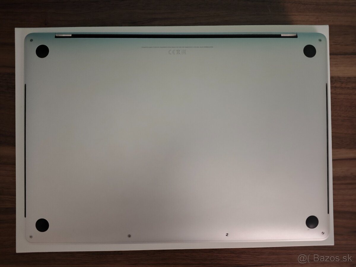 Apple MacBook Pro 15 2017 – i7 / 16GB / 512GB - 7