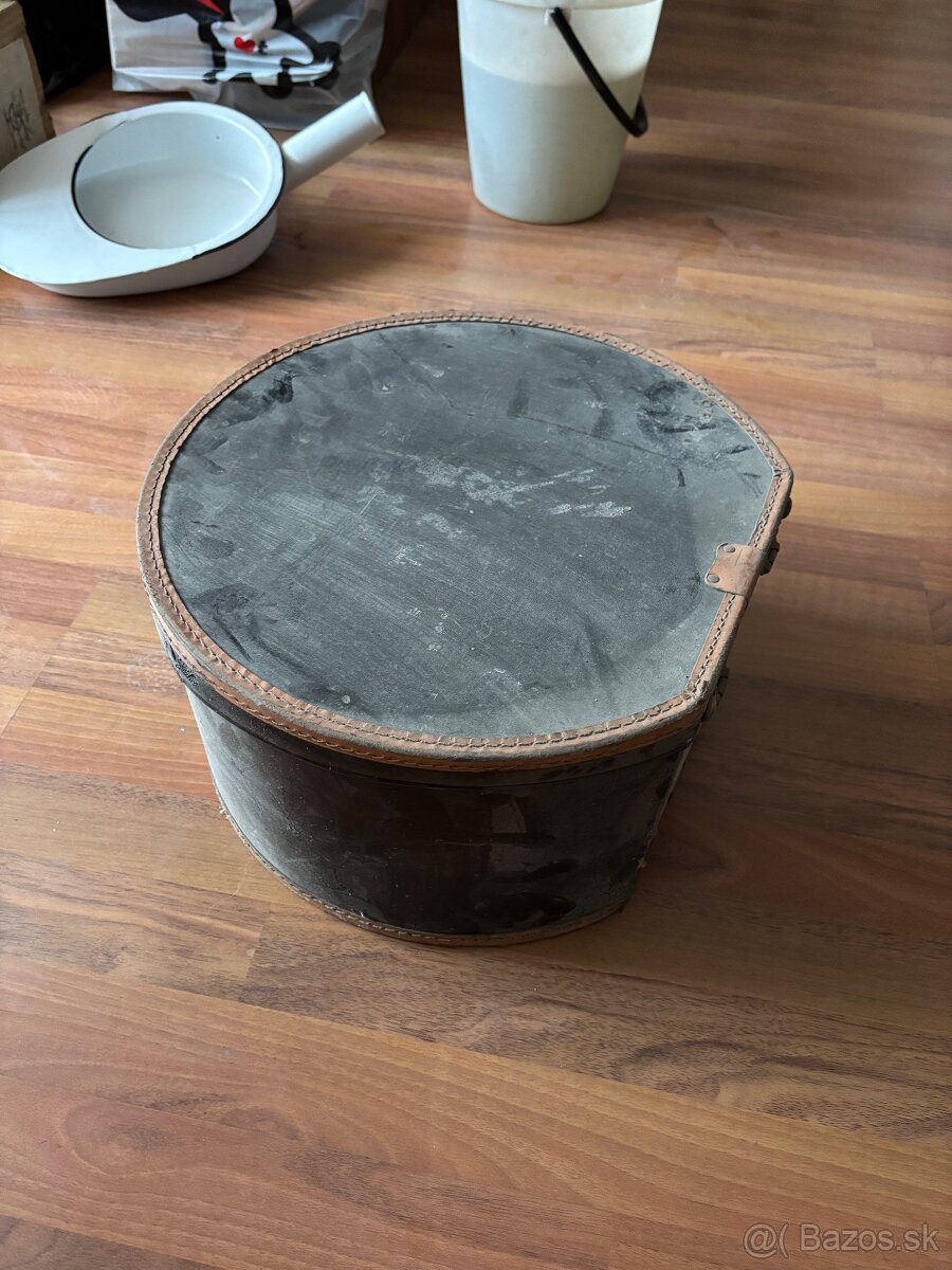 Kufor na klobúky - 7