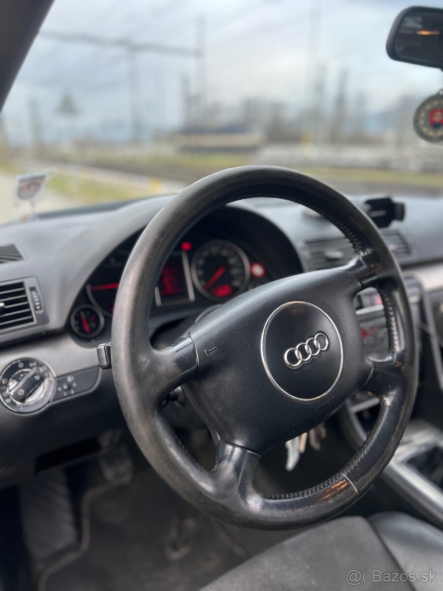 Predám Audi A4 combi 1.9tdi 96kw - 7