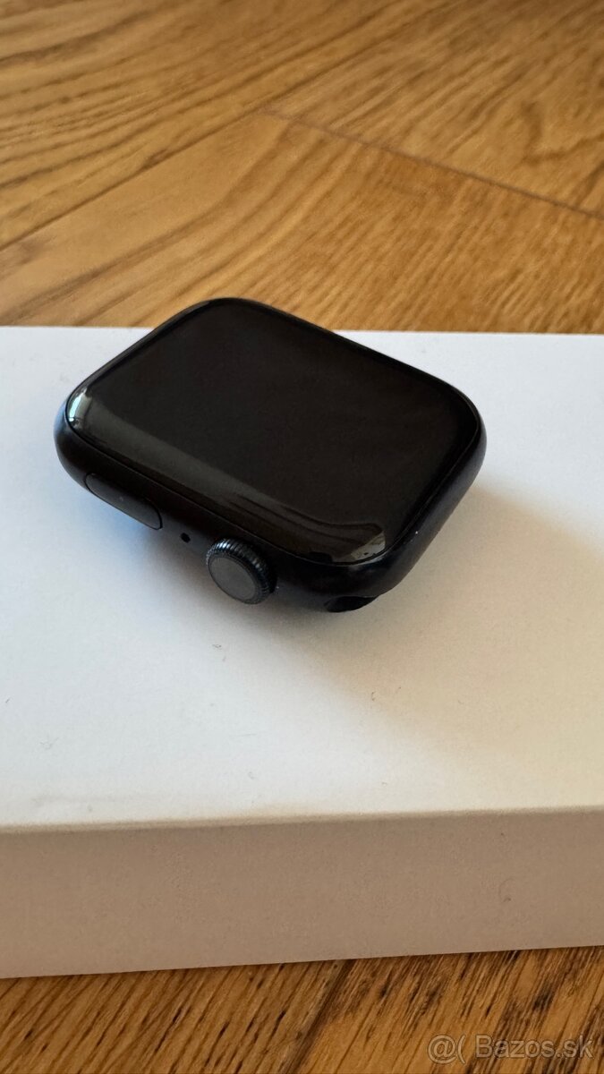 Apple watch 7 45mm temný atrament - 7