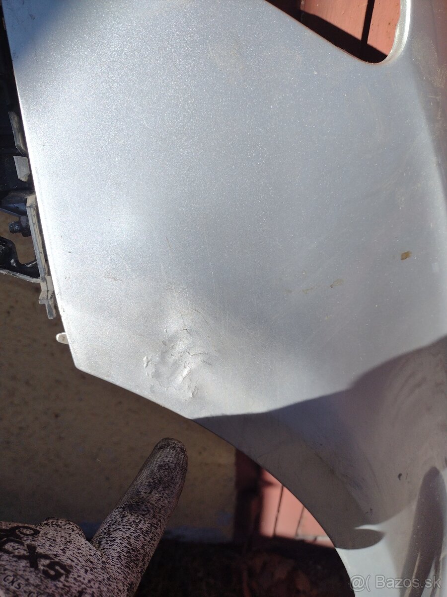 Audi A4 b8 přední blatníky barva LX7W - 7