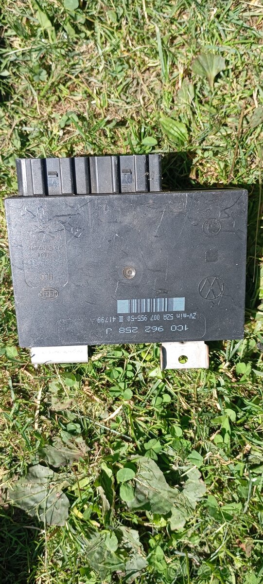 Škoda Octavia 1 combi 2.0 85 kW benzin ND - 7