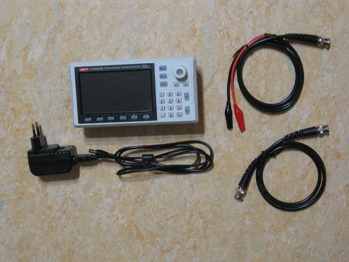 Generator funkcii Uni-T UTG392E - 7