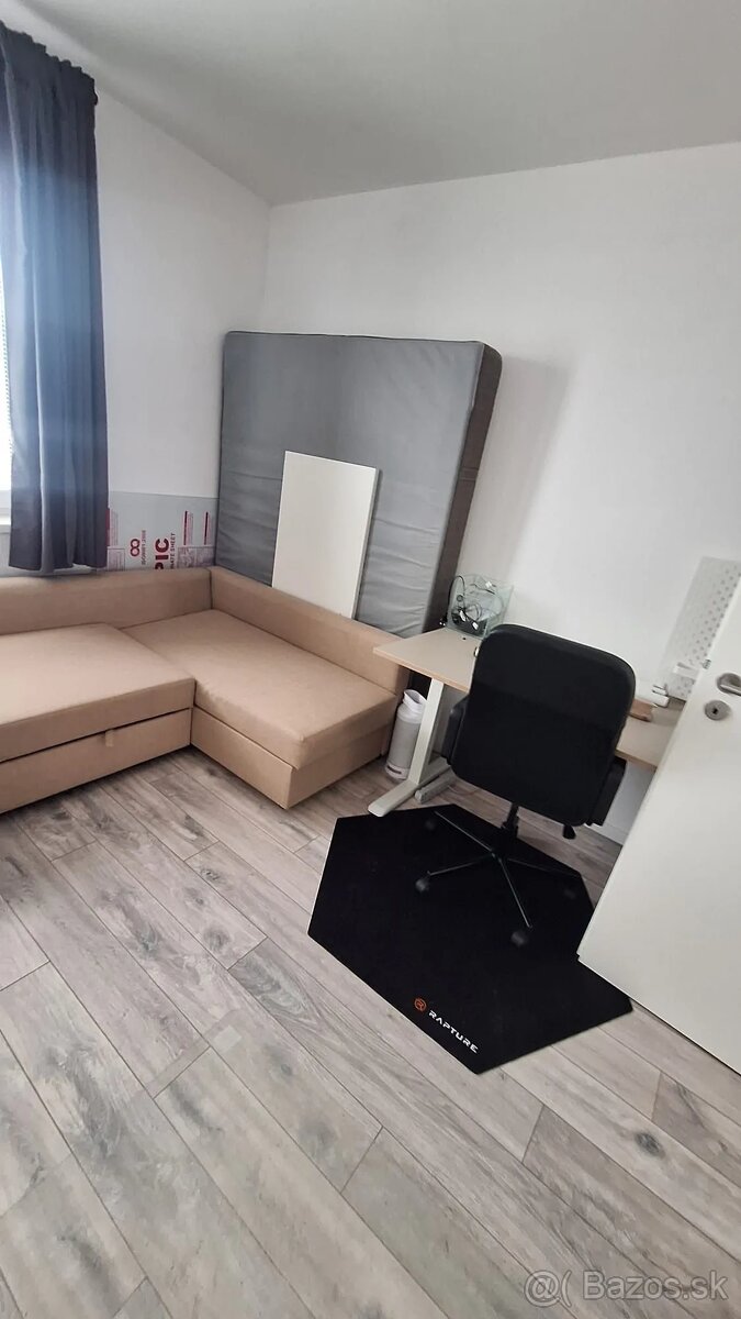 Prenajom 3 izbovy byt Bory - 7