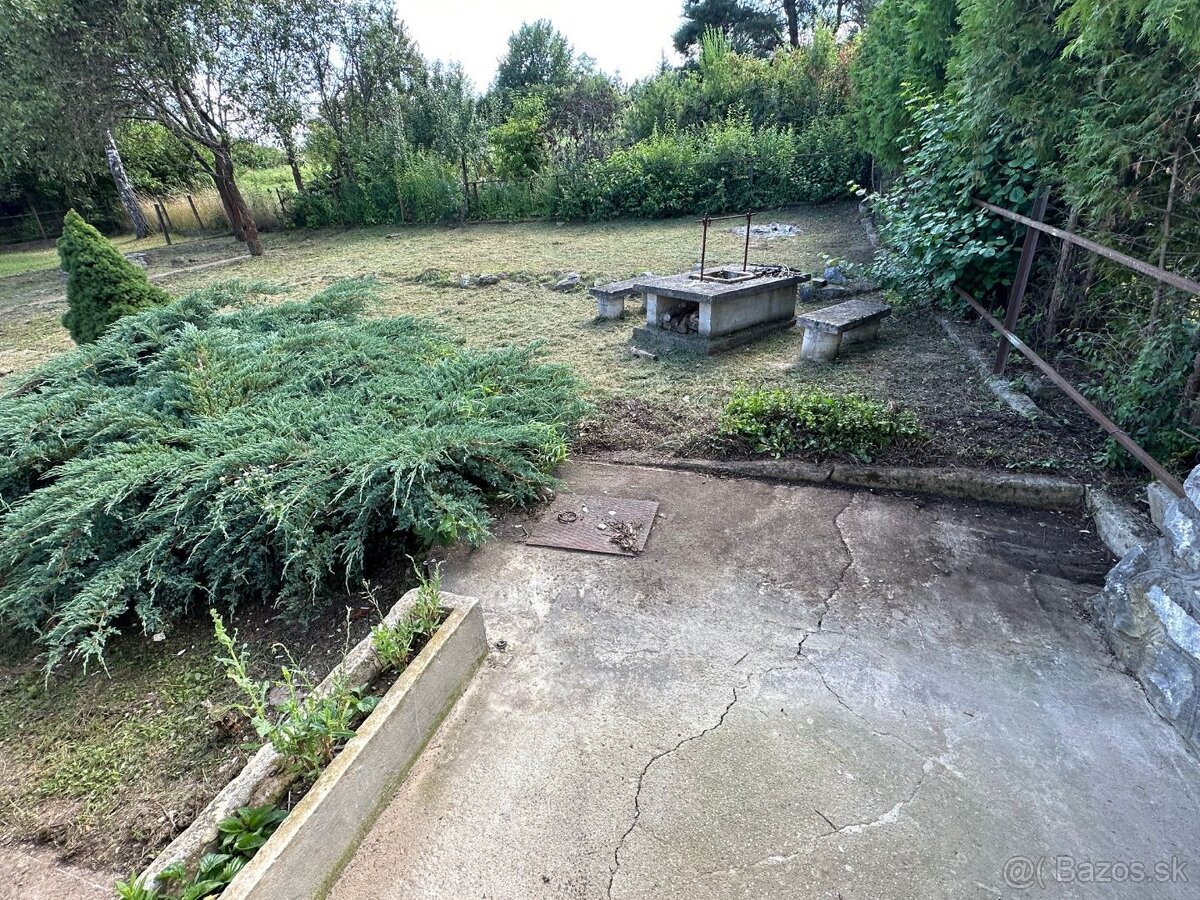 NOVÁ CENA - MAĎARSKO - JAZERO RAKACA - MUROVANÁ CHATA - PRI - 7