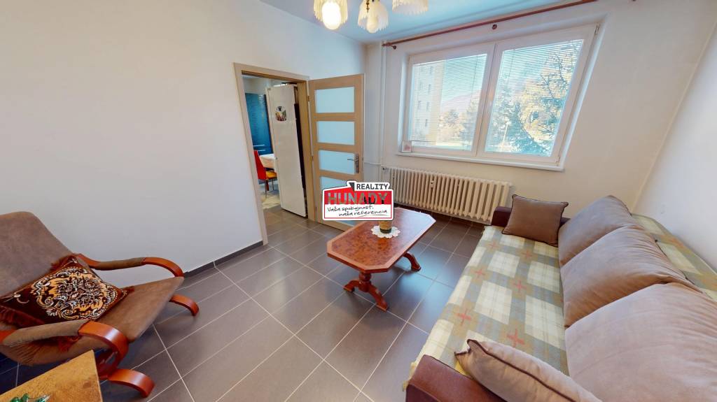 (56 m²) 2i PRAKTICKÝ A SVETLÝ BYT ROŽŇAVA - 7