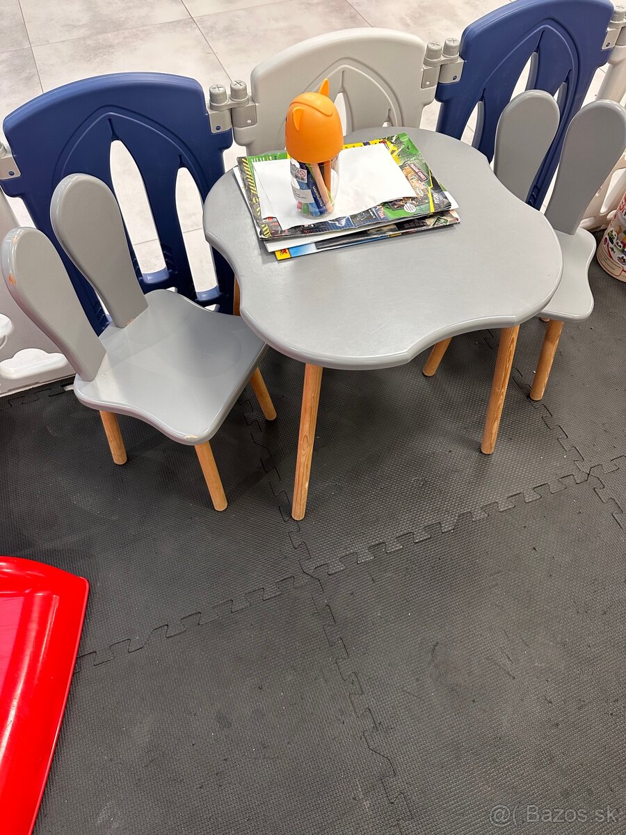 Detský kútik komplet - 7