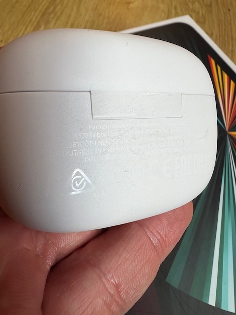 Bezdrôtové slúchadlá s mikrofónom JBL wave Beam biele - 7