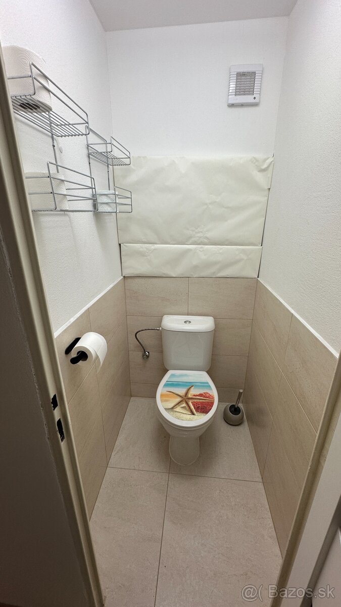 Veľký 3izbový byt v úplnom centre mesta - 7