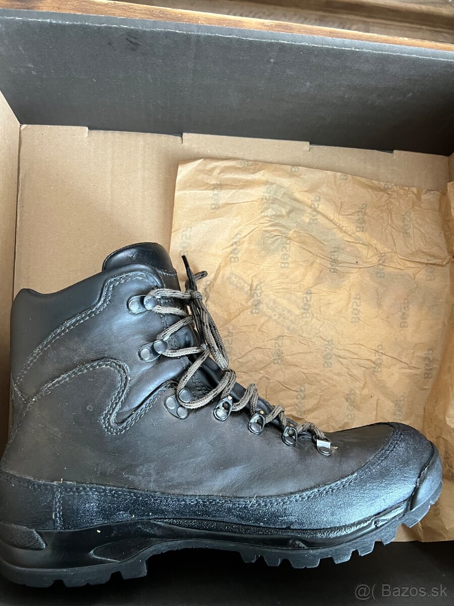 BOSP Caledon NBK olive 44 - 7