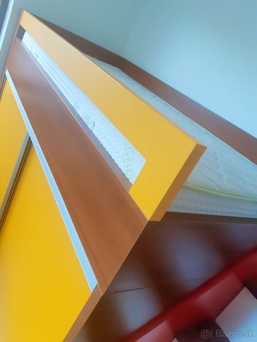 Vyvýšená posteľ so skriňou - 7