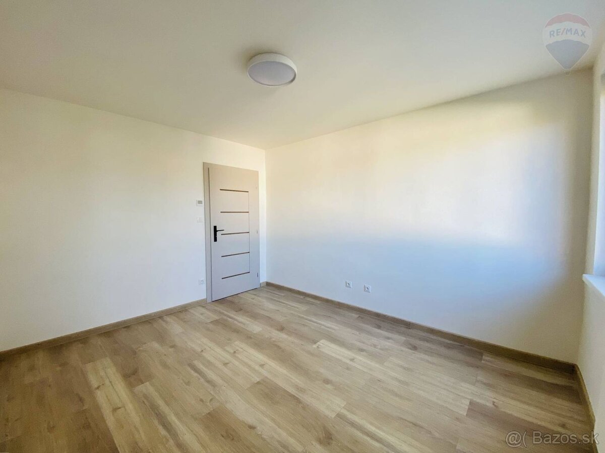 REZERVOVANÝ 4 IZBOVÝ BYT S GARÁŽOU - 7