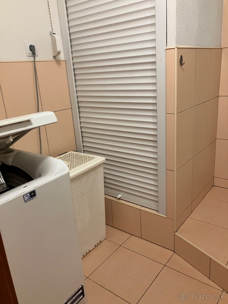 1 iz. Byt Ul. Novomeskeho - 7