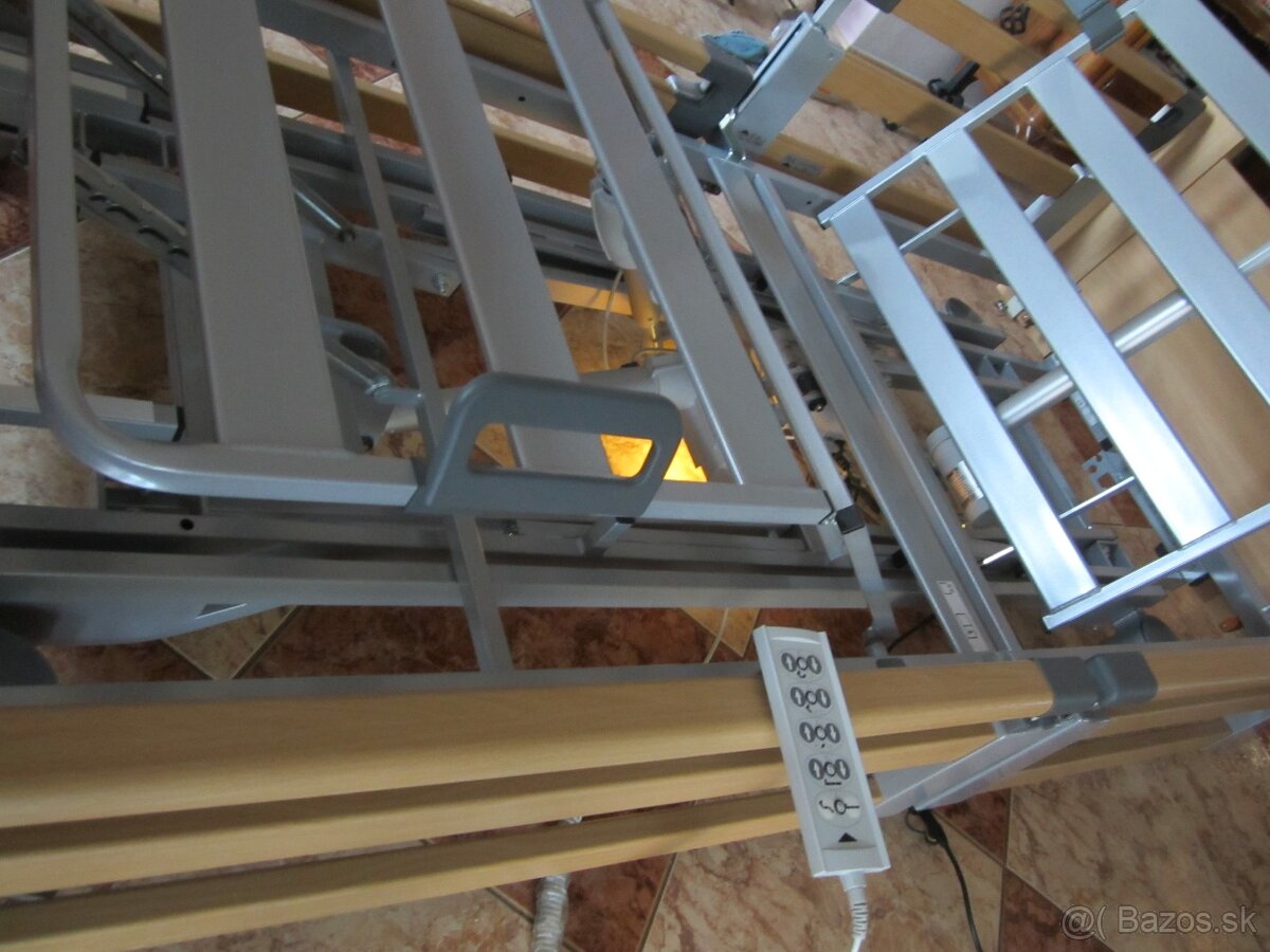 Polohovateľná elektrická posteľ REGIA - 7