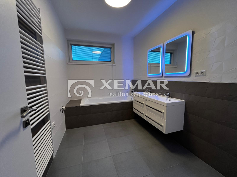 Prenájom 4 izbový byt v novostavbe Banská Bystrica - 7