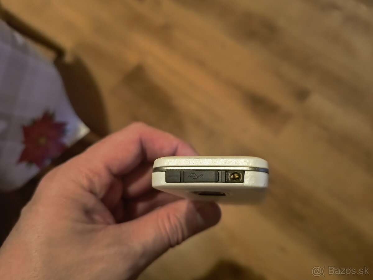 Nokia 7310 Supernova - 7