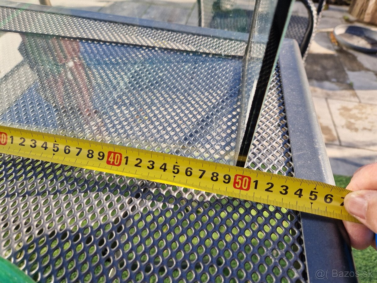 Predám akvárium s príslušenstvom,stojan cena:30€ - 7