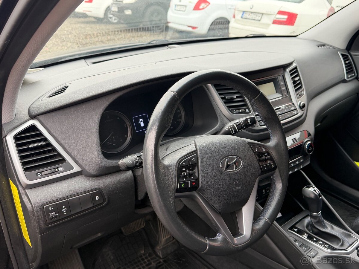 HYUNDAI TUCSON 1.7 CRDi - 7