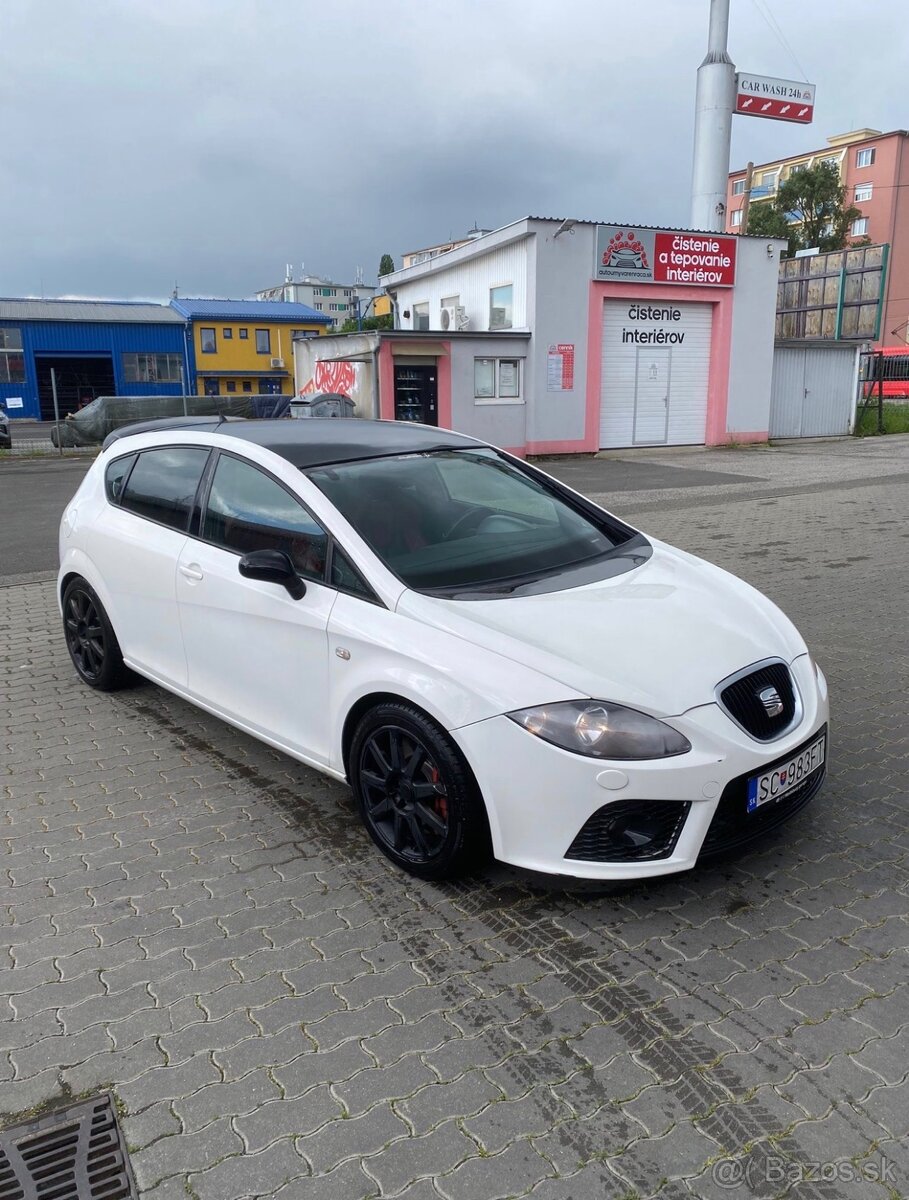 SEAT Leon 2.0 TSI Cupra 177 kW - 7