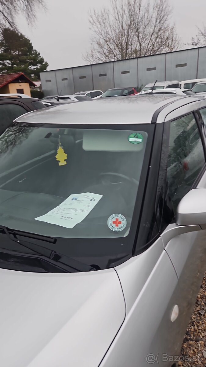 Predám SUZUKI swift 1.3 benzin - 7