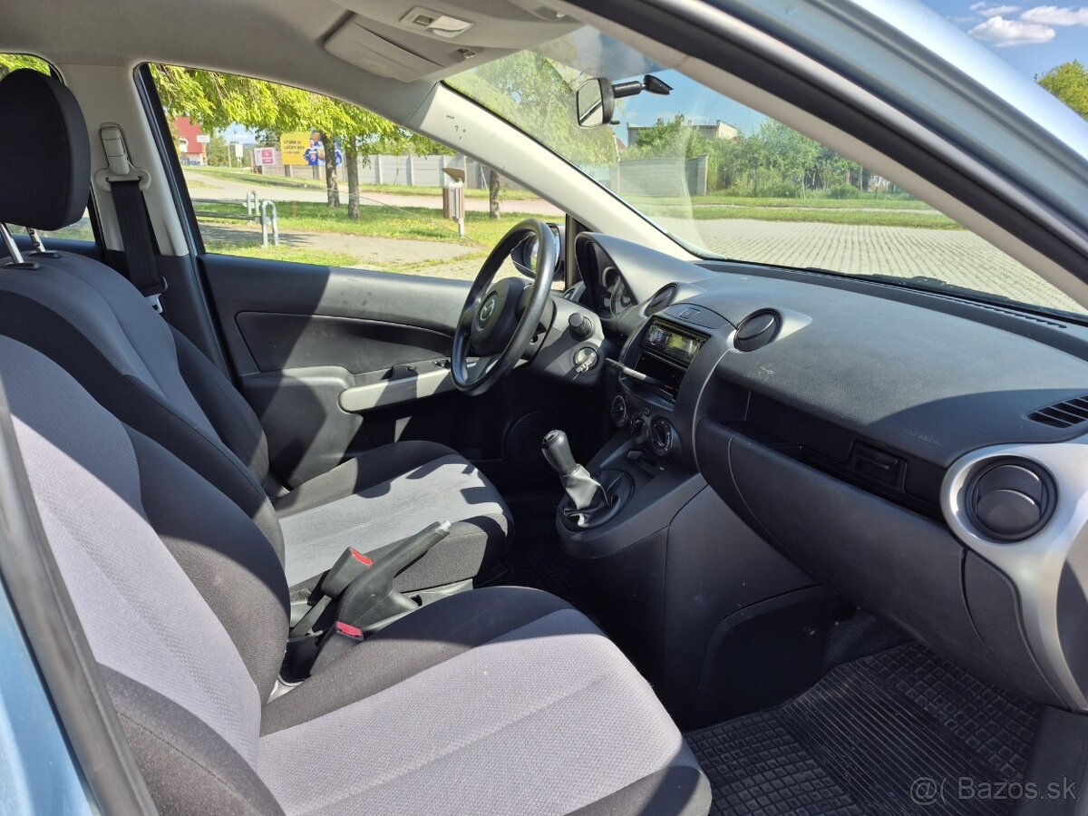 Mazda 2 ... 1,3 16v ...124xxx km - 7