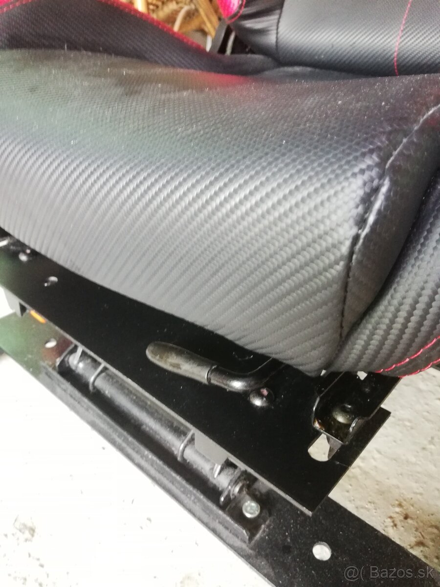 Predám herný závodný simulátor na PC – Logitech G920 + Shift - 7