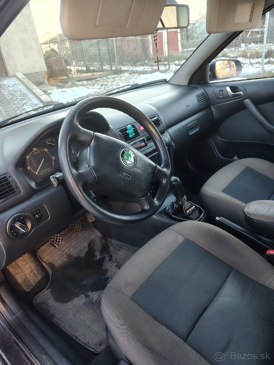 Škoda Octavia 1 - 7