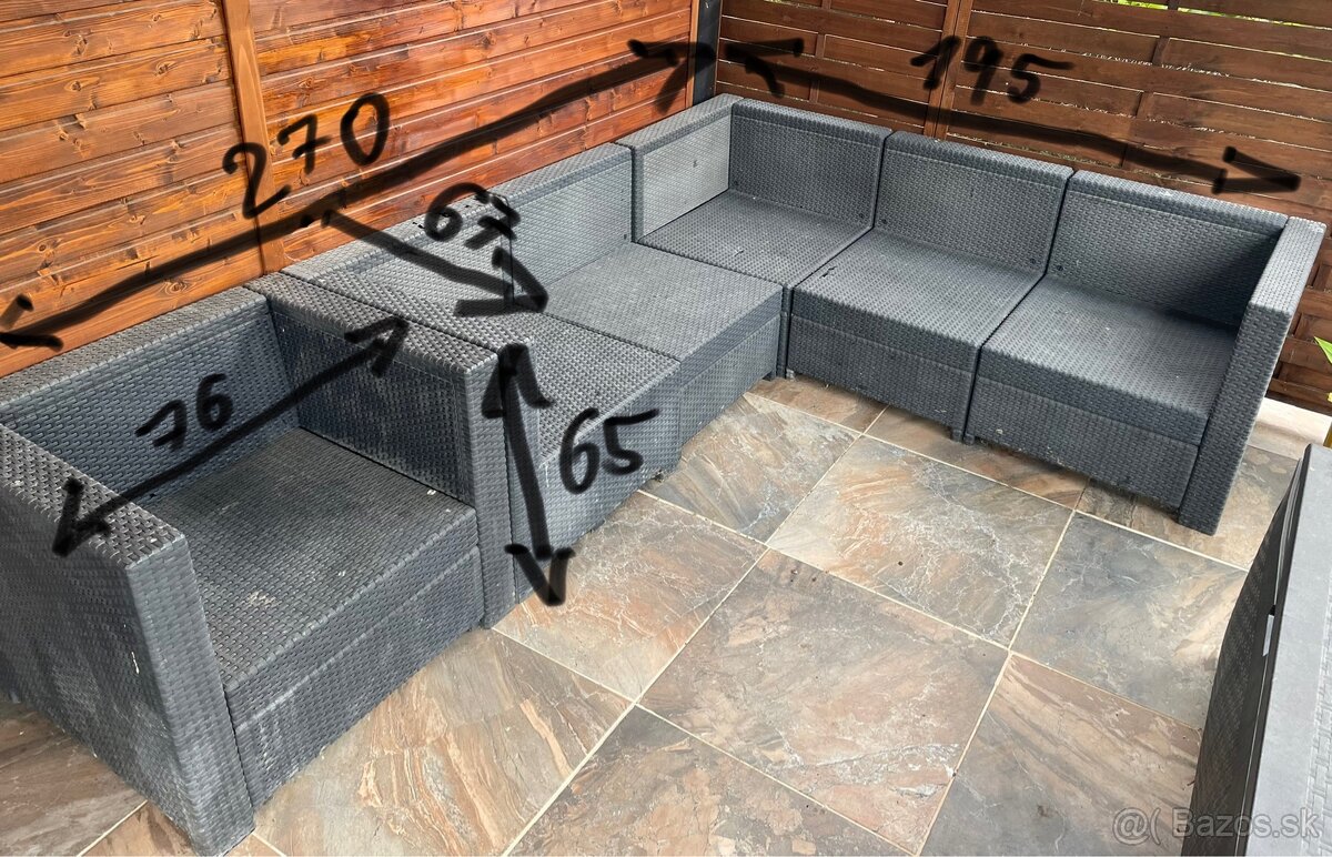 Zahradne sedenie s vankusmi - 7