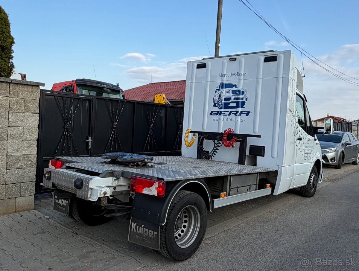 Mercedes-Benz Sprinter 519 - mini ťahač so spaním - 7
