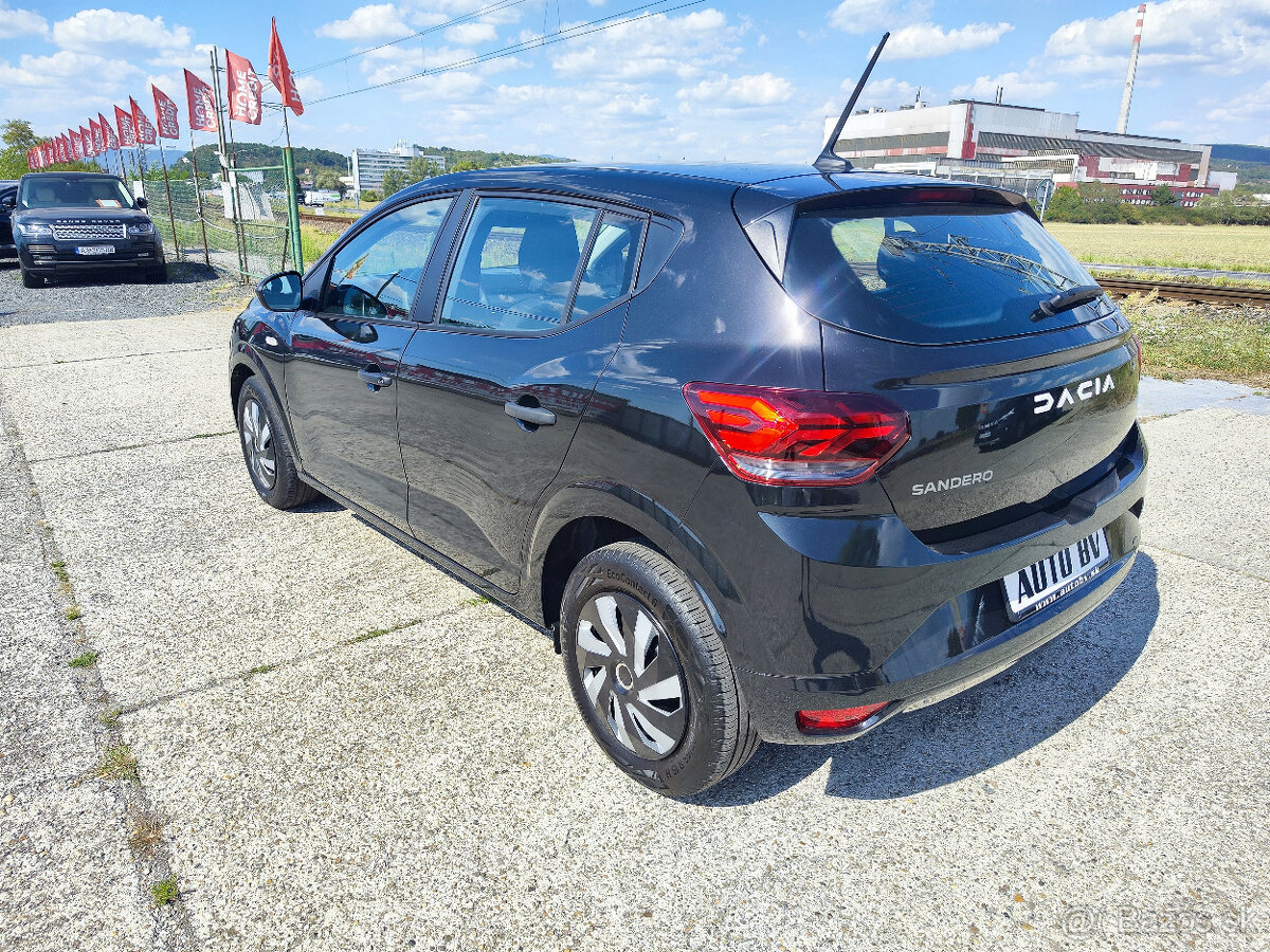 Dacia Sandero 1.0 - 7