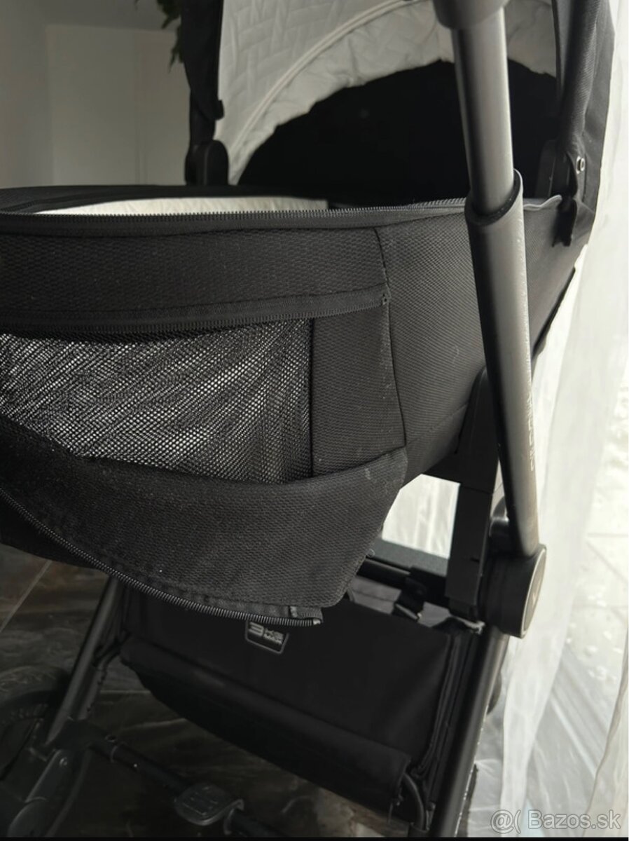 celý set kočiar MUUVO quick 4.0 čiernobiela kombinácia - 7
