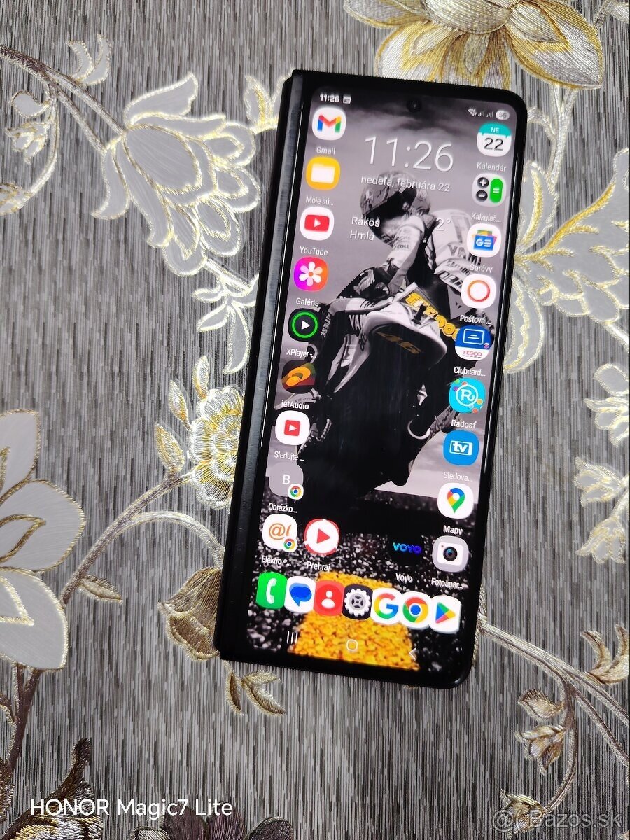 Samsung Z Fold 3 5G - 7