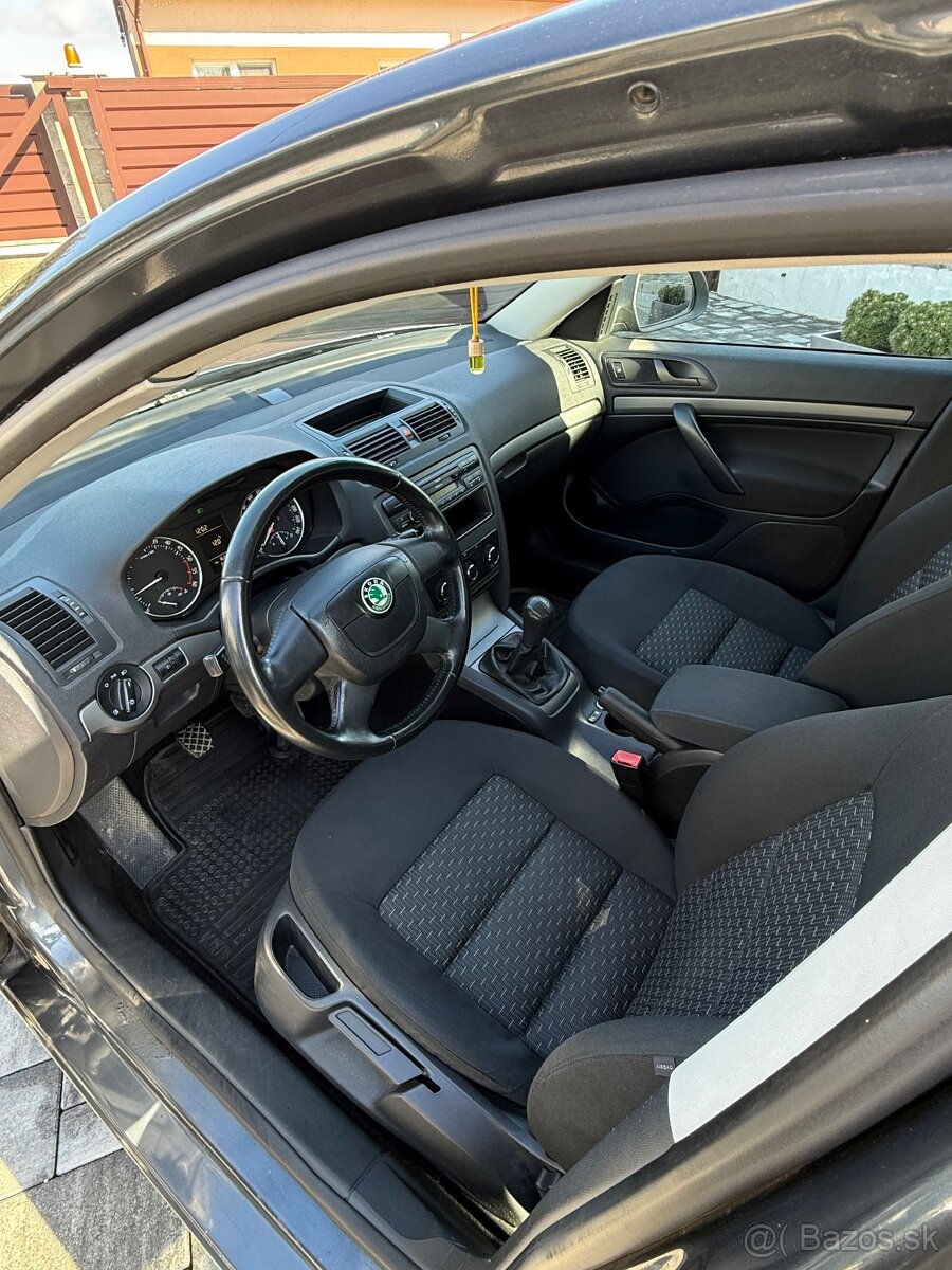 Škoda octavia II - 7