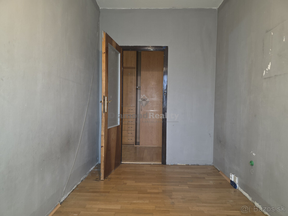 "REZERVOVANÝ" Na predaj 4 izbový byt na KVP, Wuppertálska - 7