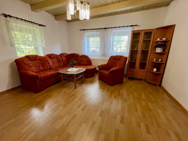 3-izb.domček vo Veľkom Lapáši, pozemok 27,5 ára - 7