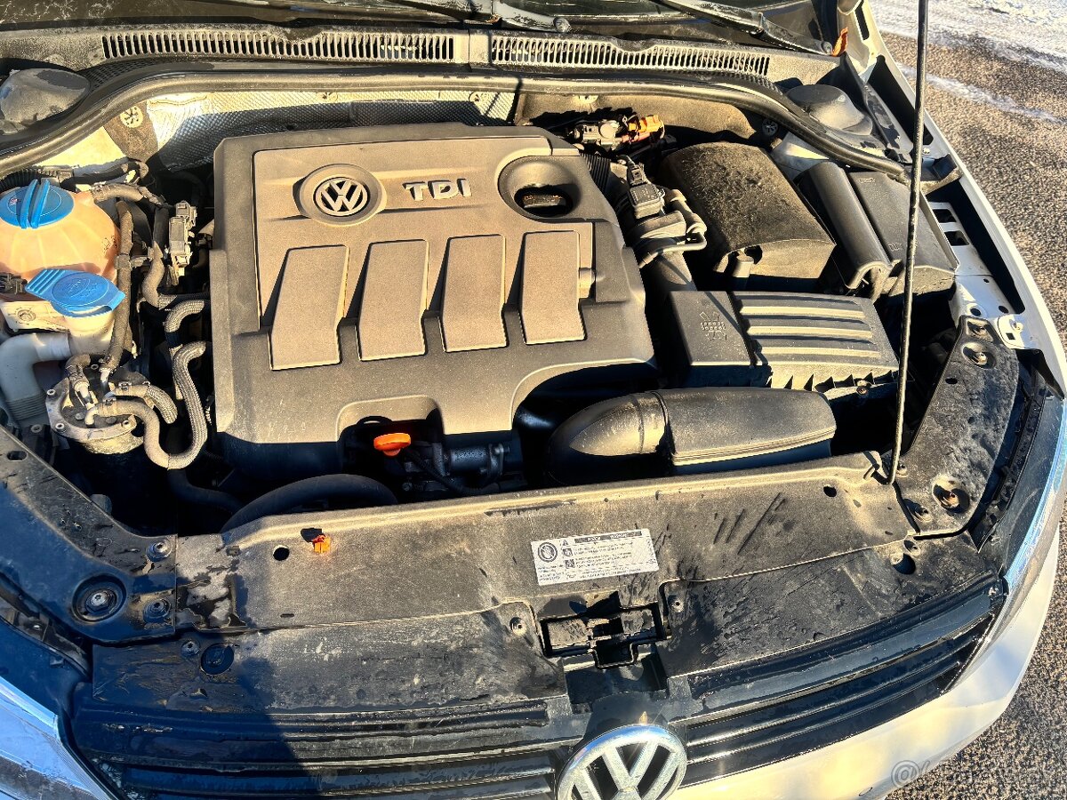 Volkswagen Jetta - 7