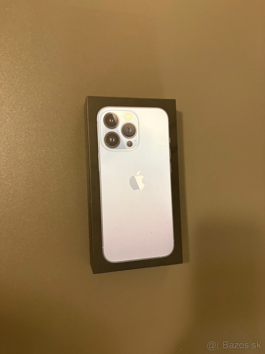 Predám krabice na iPhone - 7