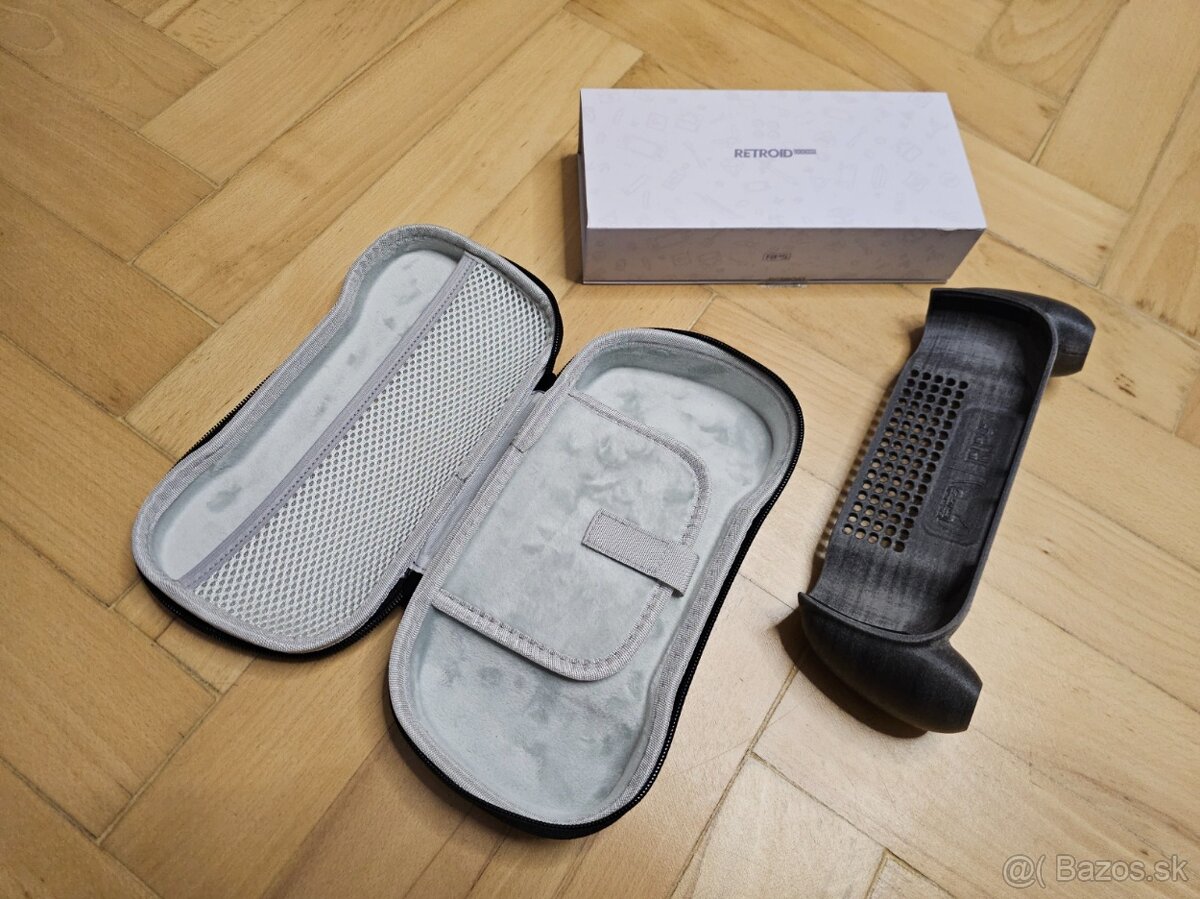 Retroid Pocket 5 (REZERVOVANE) - 7