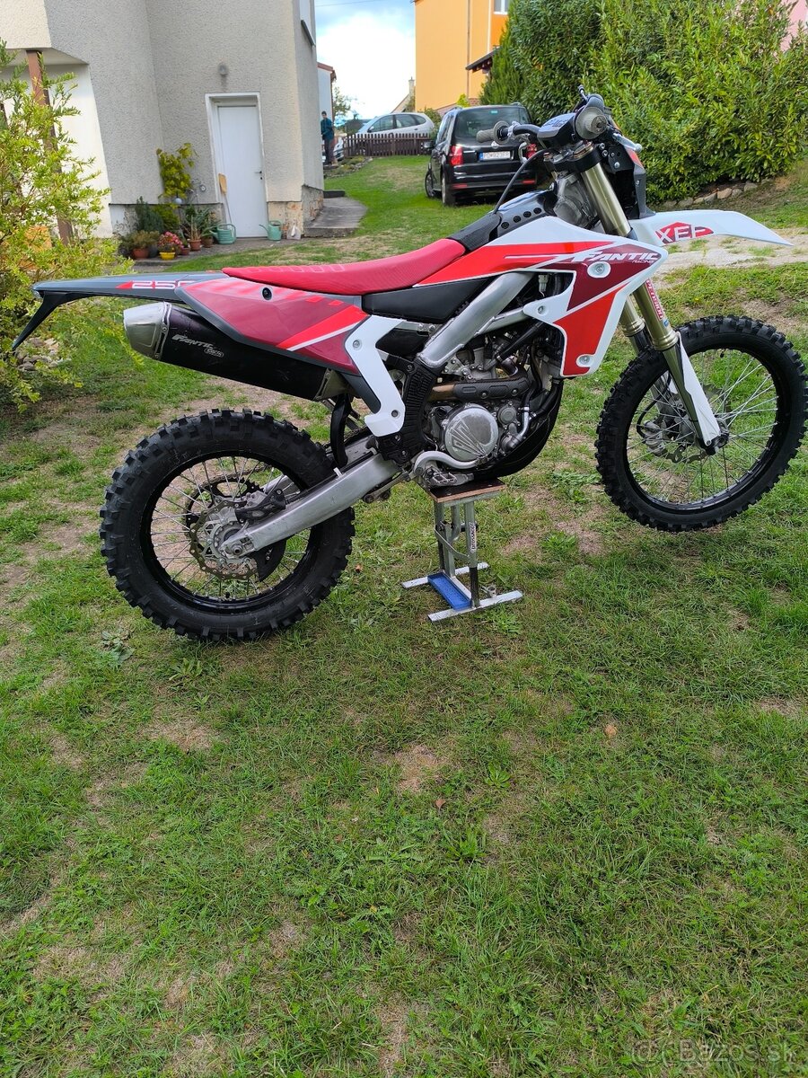 Fantic XEF 250 - 7