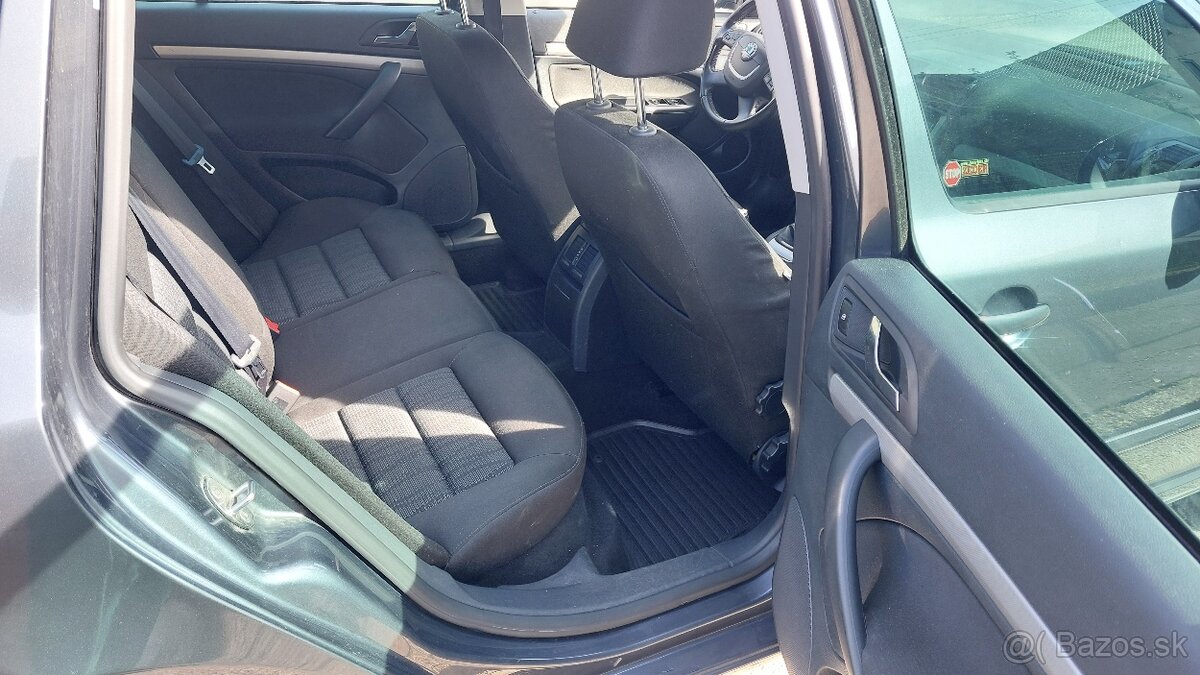 Škoda Octavia 2 combi 1.6 TDi, 77 kW - 7